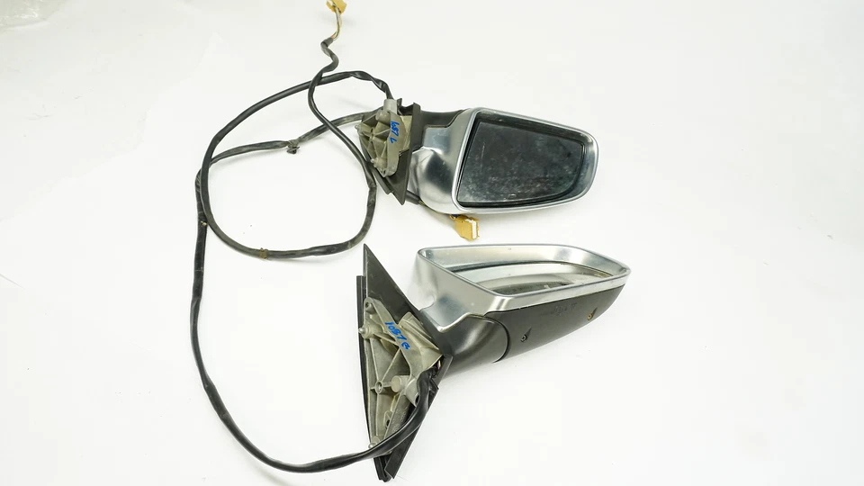 Juego de montaje de espejo retrovisor cromado Audi S4 2004 2005 2006 2007 2008 Foto 4 de 4