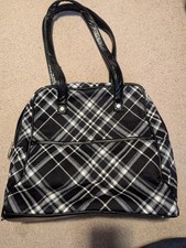 Thirty-One 31 Lot Of 4