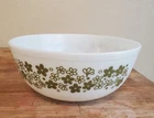 Pyrex Vintage Spring Blossom (Crazy Daisy) Mixing Bowl 4qt Style 404 - RARE!