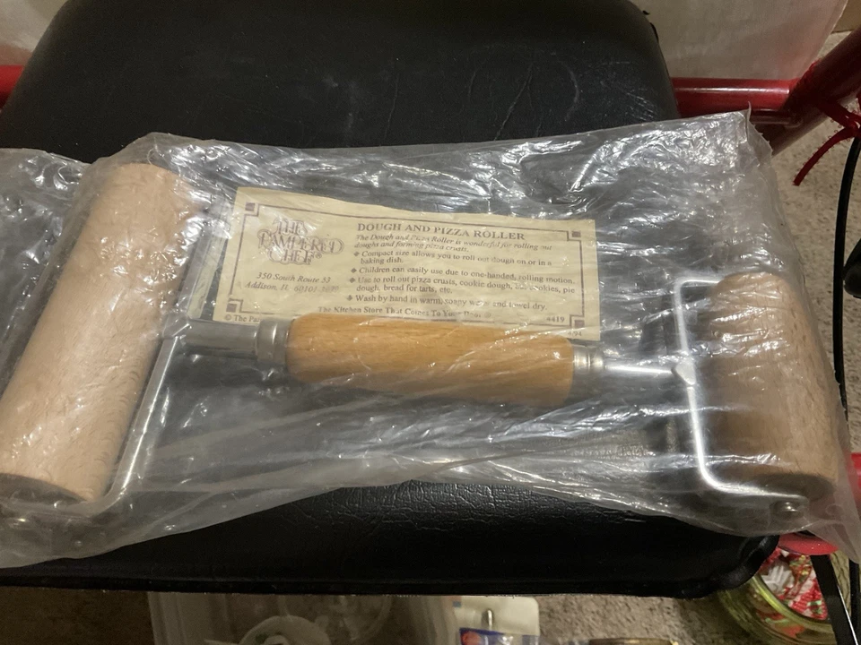 Rodillo de masa y pizza de chef mimado nuevo en bolsa, de 1994, sin etiquetas Foto 2 de 2
