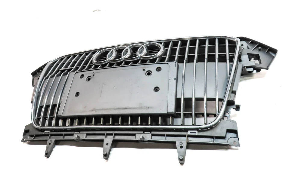 13-16 AUDI A4 ALLROAD WAGON B8 ПЕРЕДНЯЯ ЦЕНТРАЛЬНАЯ ВЕРХНЯЯ РЕШЕТКА КАПОТА (ЧЕРНАЯ) - Изображение 2 из 4