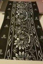 NEW- Black/White Full printed paisley printed Biker Tubular Bandana