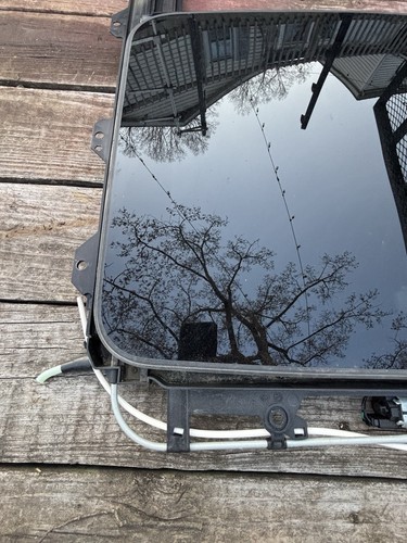 2005-2010 Chevy Cobalt Coupe Sunroof Glass Assembly with Frame and Motor OEM - Bild 2 von 10