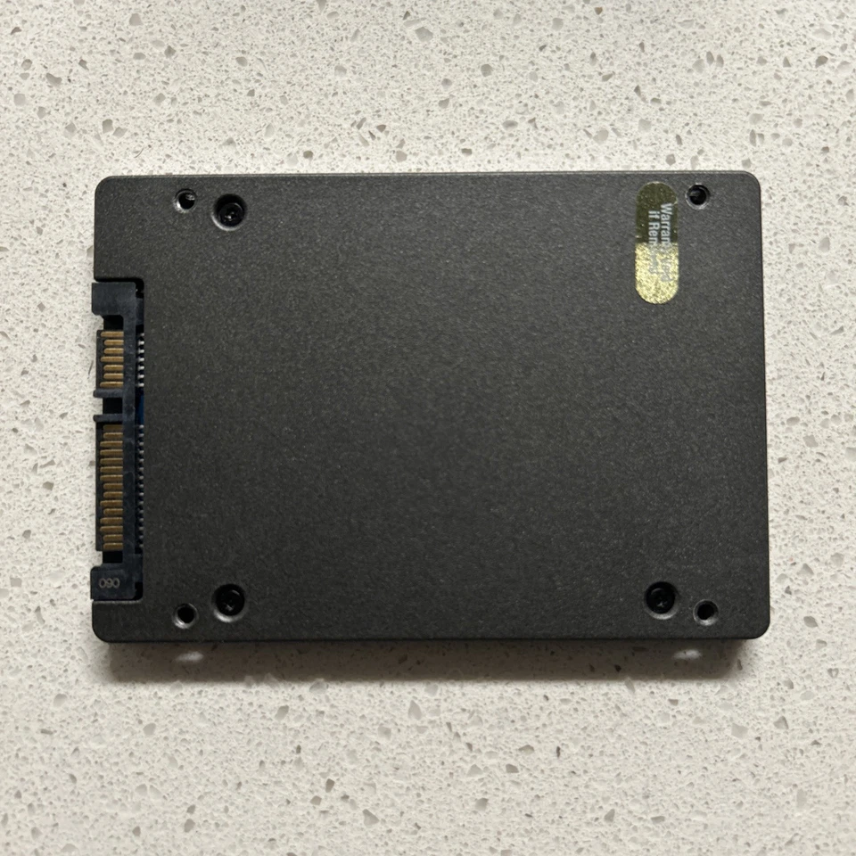 Kingston SSDNow 200 60GB SVP200S37A/60G SATA 2.5" SSD Hard Drive - Image 2 of 3