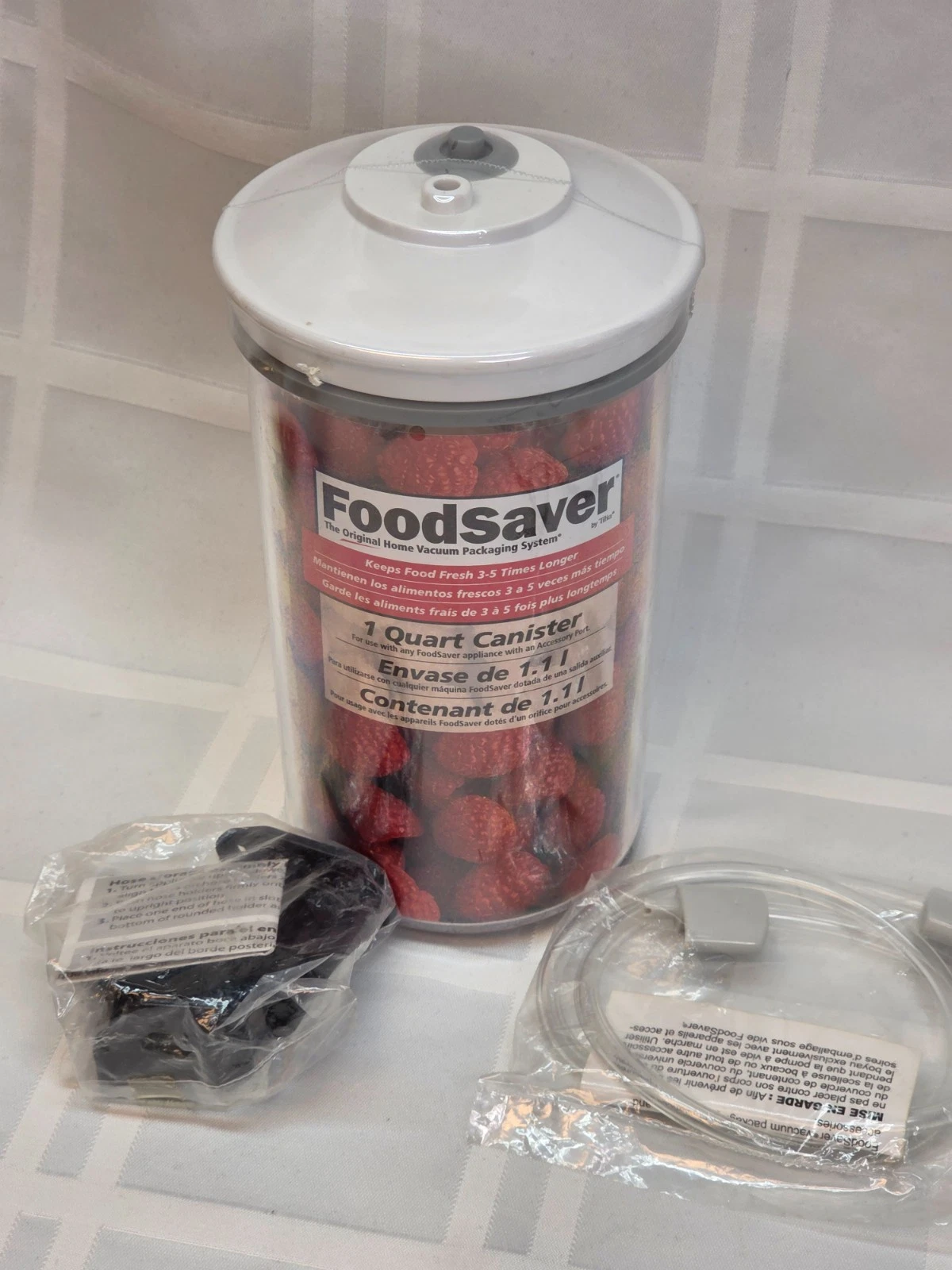 Foodsaver 1 Quart Clear Canister Vacuum Packaging System NEW Sealed Food Saver
Opens in a new window