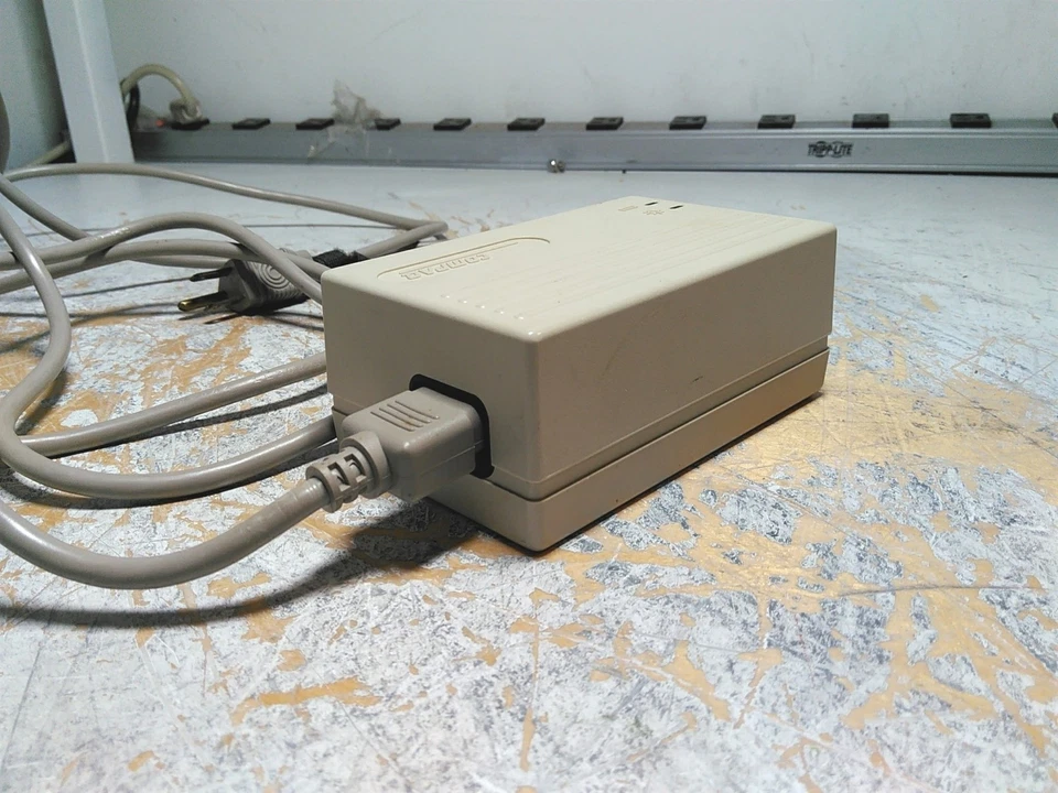 Adaptador CA para laptop Compaq Series 2802 121236-001 com carregador de bateria externo 2803 - Imagem 3 de 4