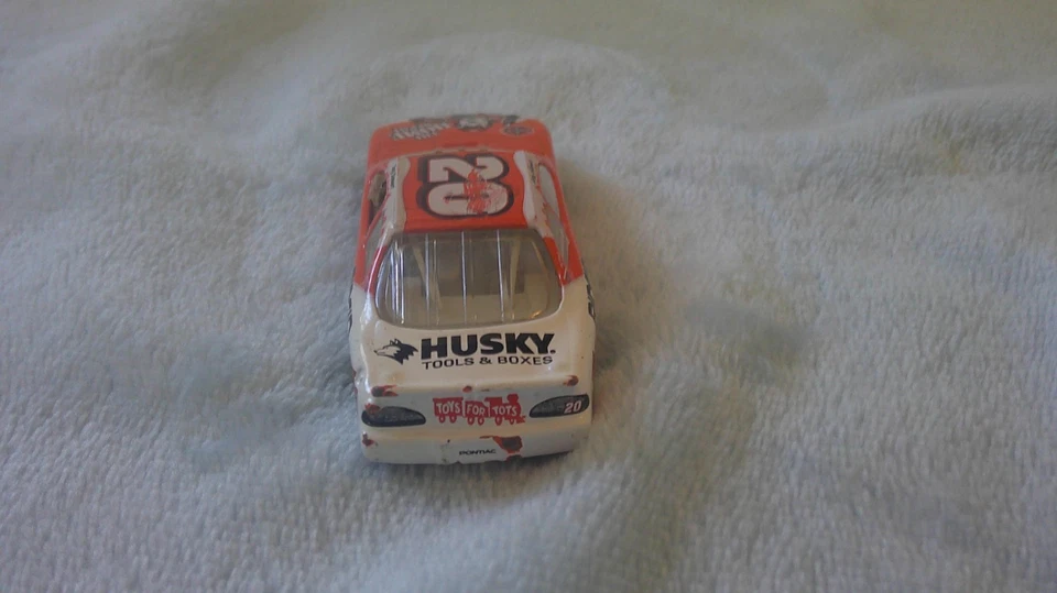 Tony Stewart #20 Home Depot Coca Cola Polar Bear 2001 Grand Prix RCCA 1:64 - Image 4 of 4