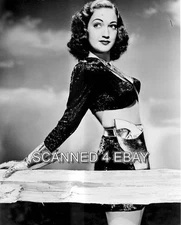DOROTHY LAMOUR  WESTERN STYLE    8X10 PHOTO  10