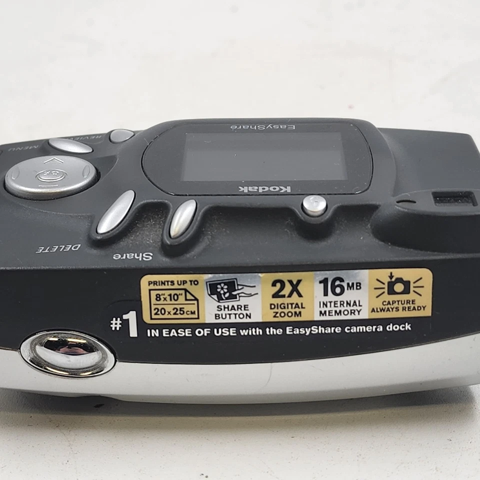 Kodak EasyShare CX4200 2.0MP Digital Camera Zoom 16 MB Memory Share Button 2002 - Image 2 of 4