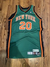 2009 Jared Jeffries New York Knicks St. Patrick's Day Game Worn Jersey MEIGRAY  