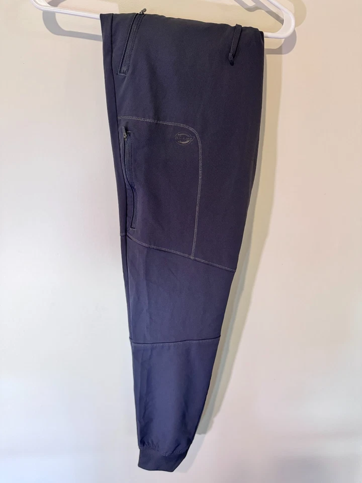 Dickies Dynamix Men’s Scrub Set Navy V-Neck Top & Pants Stretch Size M - Image 4 of 4