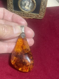 Splendide Pendentif Ambre Avec Fermoir En Argent Massif