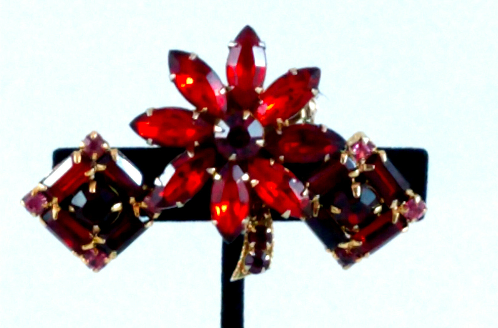 Gorgeous Designer Ruby Red Rhinestone Flower Broo… - image 2