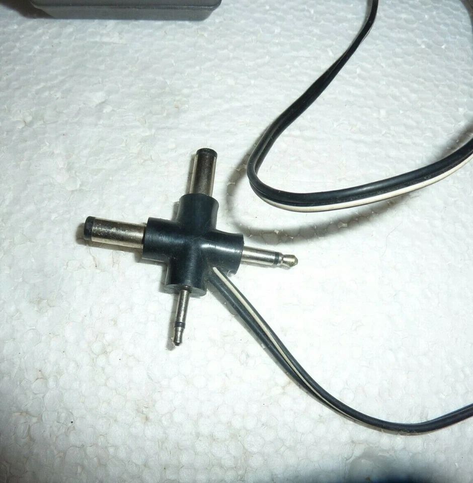 Винтажный блок питания Arista модель 470-C S-67 - Изображение 2 из 4