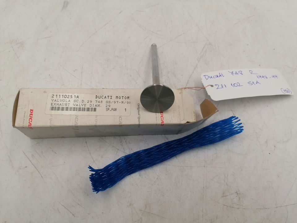 Válvula de escape Ducati 748 R 21110251A Foto 4 de 4