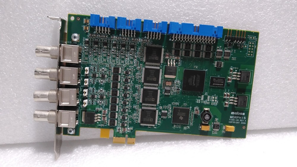 Used Matrox Y7281-00 MOR4VDE/84 MORPHIS Rev A 1pc Graphics Card