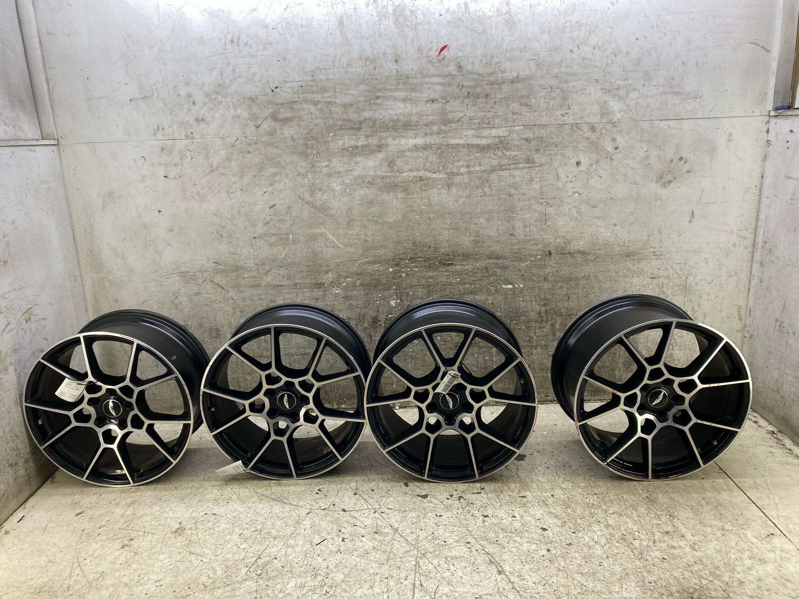 2020-2024 ASTON MARTIN DBX FRONT REAR STAGGERED WHEEL RIM SET 22x10 & 22x11.5