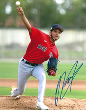 Luis Perales Signed Autographed 8x10 photo Boston Red Sox
