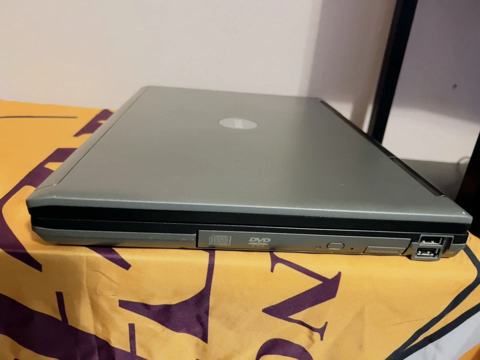 Dell Latitude D820 UNTESTED - Image 4 of 4