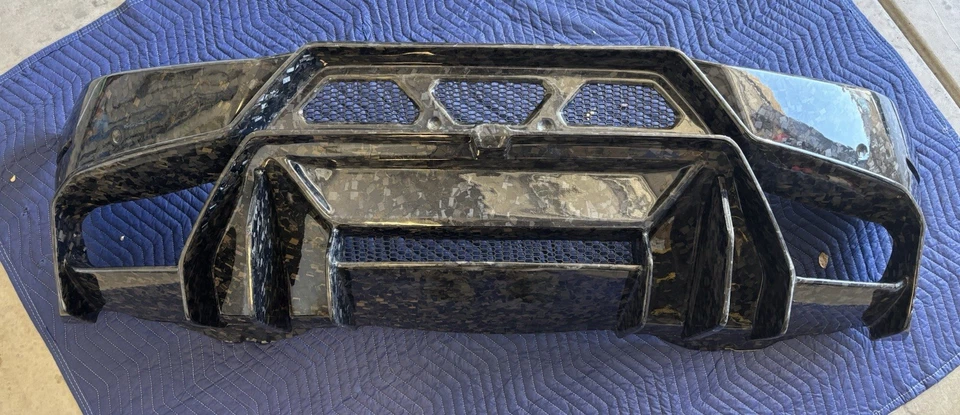 Lamborghini Huracan Rear Bumper Forged Carbon Fiber - Image 2 of 4