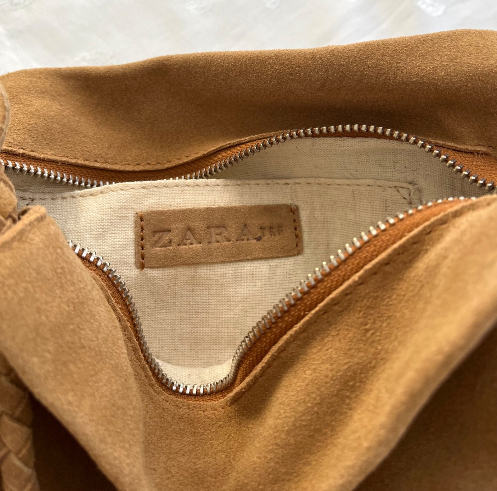NWT ZARA 100% Leather  Suede Bag in Brown Camel Size 9" (W) x 6.5" (H) x 3" (D) thumbnail 10