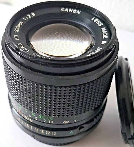 Canon NFD FD 100mm f/2.8 Lens MF No. 15569 Excellent