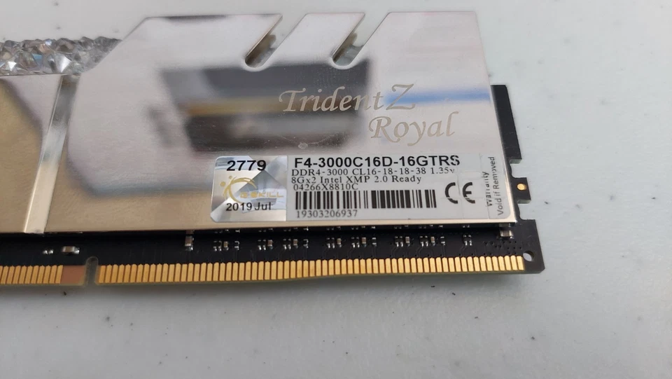 G.SKILL TridentZ Royal RGB 16 GB (2x8 GB) 3000 MHz *16-18-18-38* DDR4 Foto 3 de 3