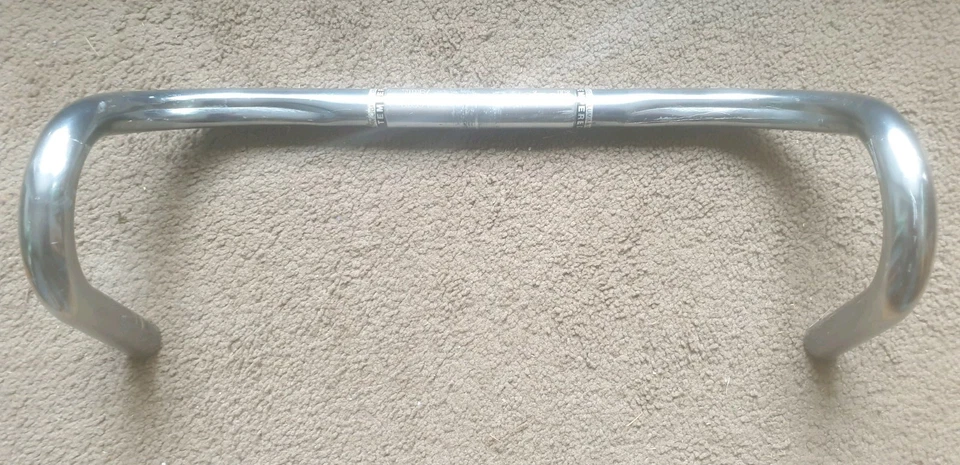 vintage CINELLI TOP ERGO 64 Lenker Dropbar 26,4mm Klemmung 44cm C-C 2x aerorine