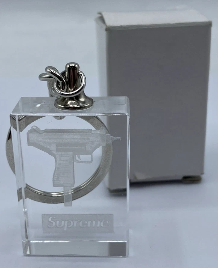 Rare porte clés Supreme FW15 Lucite Uzi transparent accessoire de collection transparent