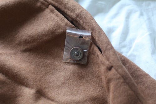 NUOVO! Cappotto avvolgente da donna Tahari taglia XL finta pelle marrone caramello nuovo con etichette - Foto 21 di 24