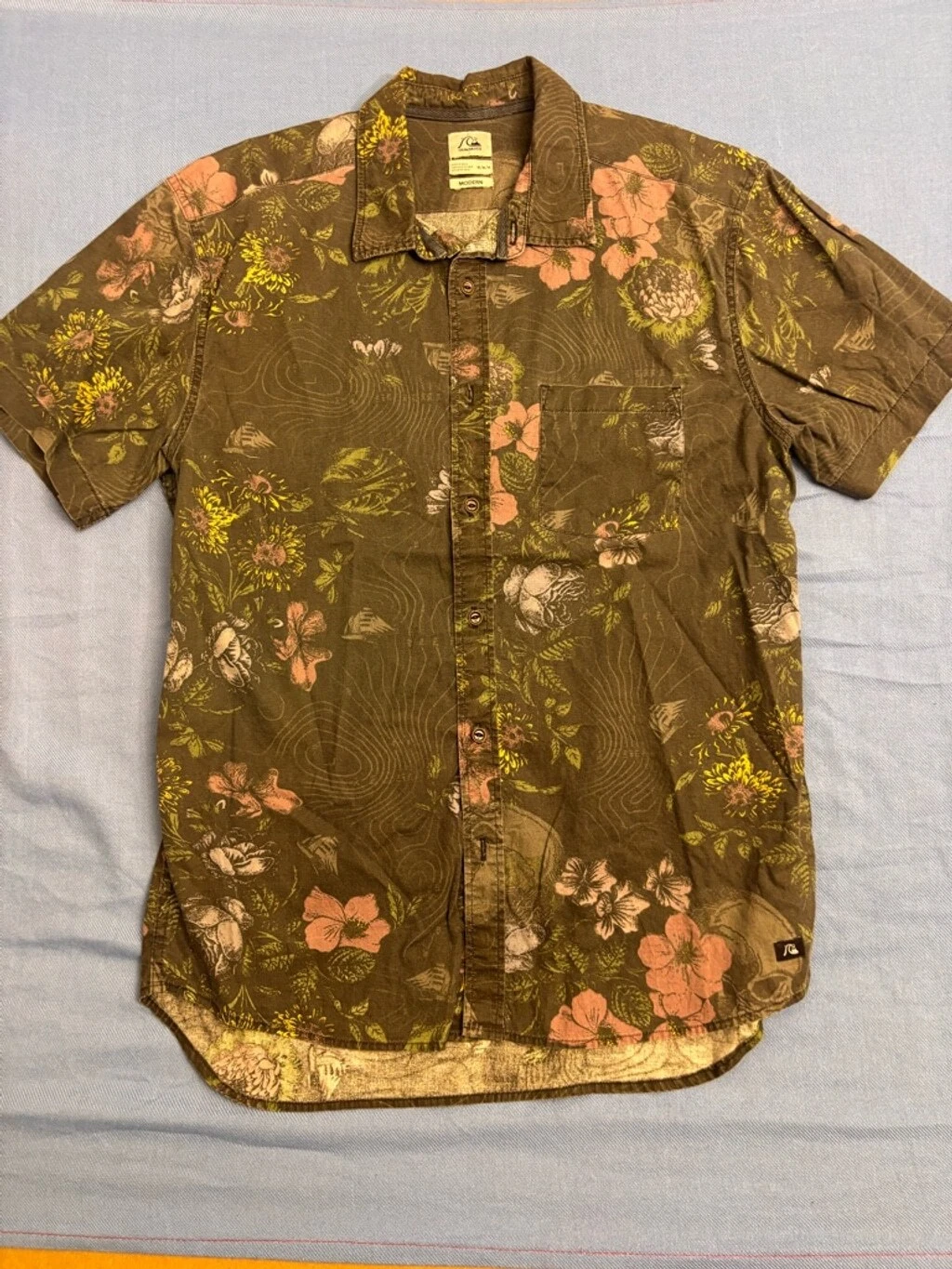 Quiksilver Floral Button Up Shirt Men's Size M Brown