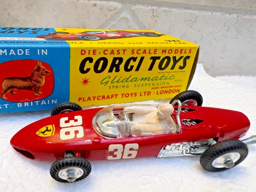 CORGI TOYS FORMULA 1 F1 #154 1/43 Vintage Die Cast Model Car RED