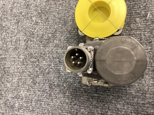 VALVE GATE PN AV16B1470C NSN 4810-00-653-7572