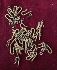 Złoty haczyk i zapięcia na oczy - ilość to 29 zestawów