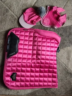 Lemieux Watermelon Memory Foam Dressur Numnah Fliegenschleier Helmbezug Set Full - Bild 1 von 4