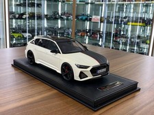 Motorhelix Audi RS6 Avant Black/White Limited 99pcs Collector Model [1/18 Resin]