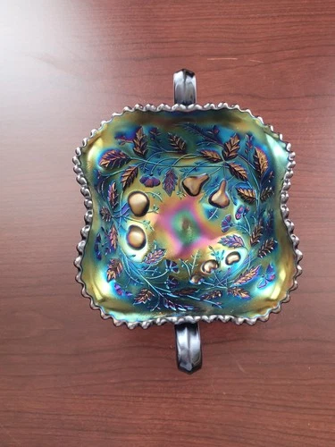 Pretty Black Amethyst Northwood Carnival Glass Fruits & Flowers Bonbon