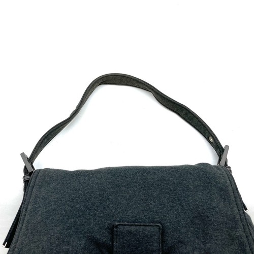 Fendi Mamma Bucket Shoulder Bag in Grey Jersey and Cotton for Women Auth - Picture 6 of 10