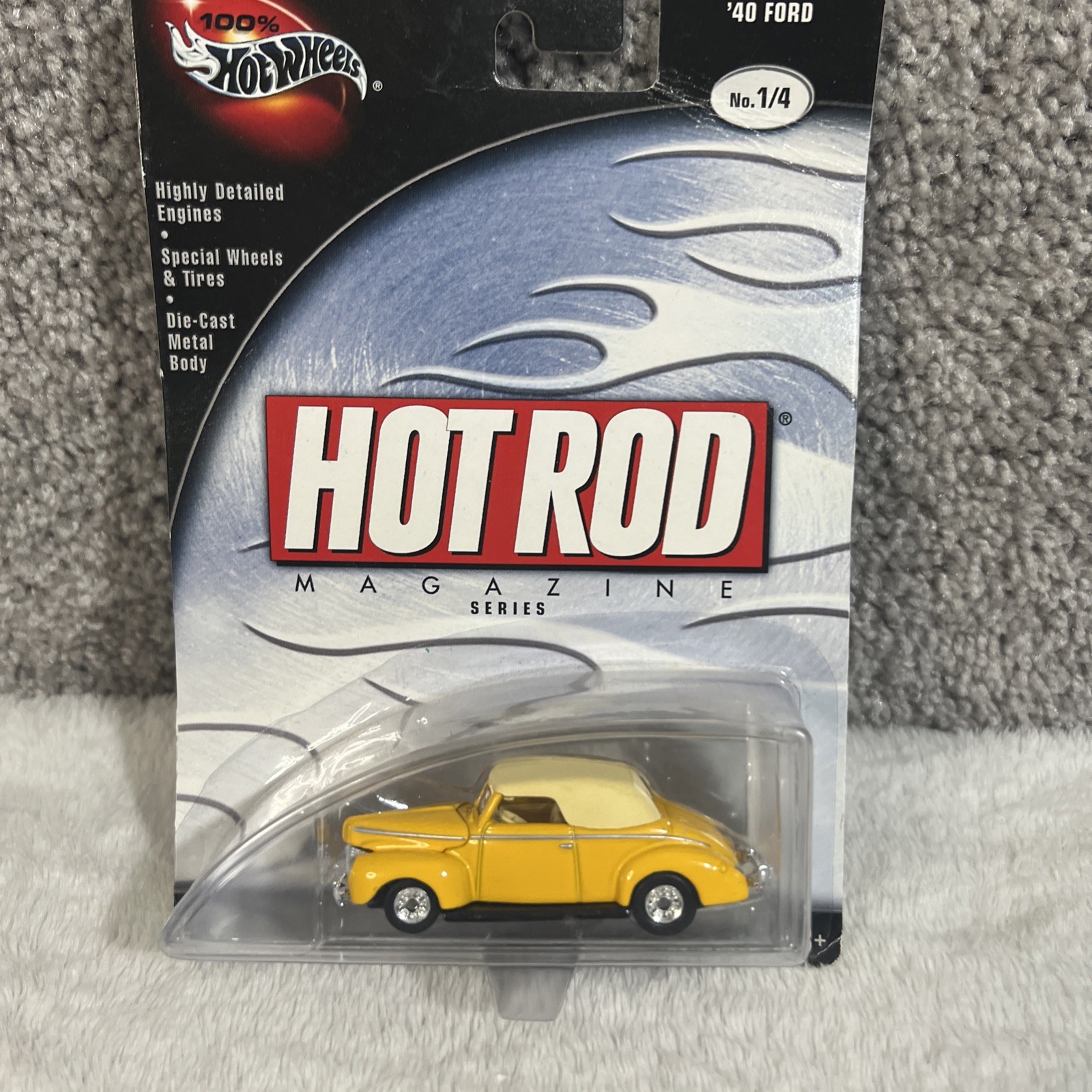 Hot Wheels 100% 2002 Hot Rod Magazine Series ’40 Ford Yellow Factory Sealed