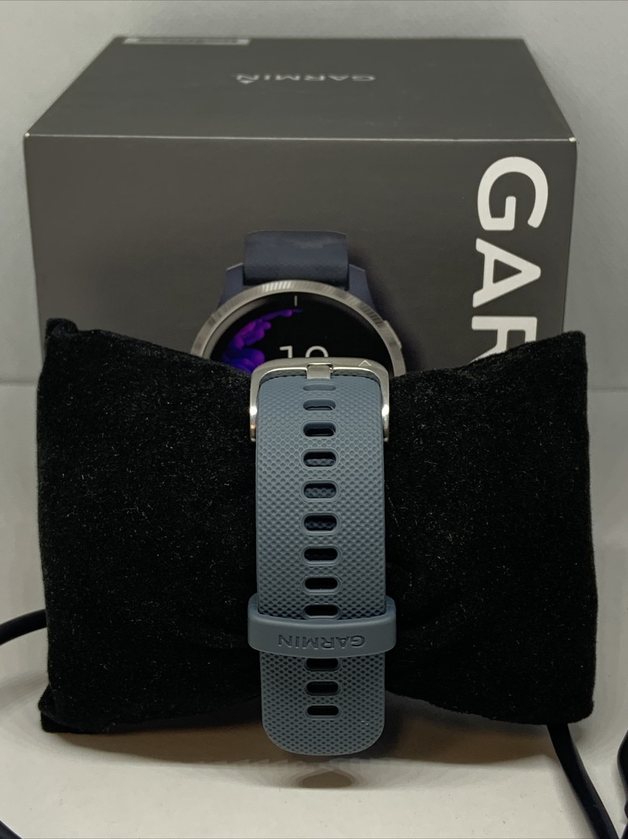 Garmin 62A020364 Unisex Gray Rubber Strap Digital Black Dial  display picture 2