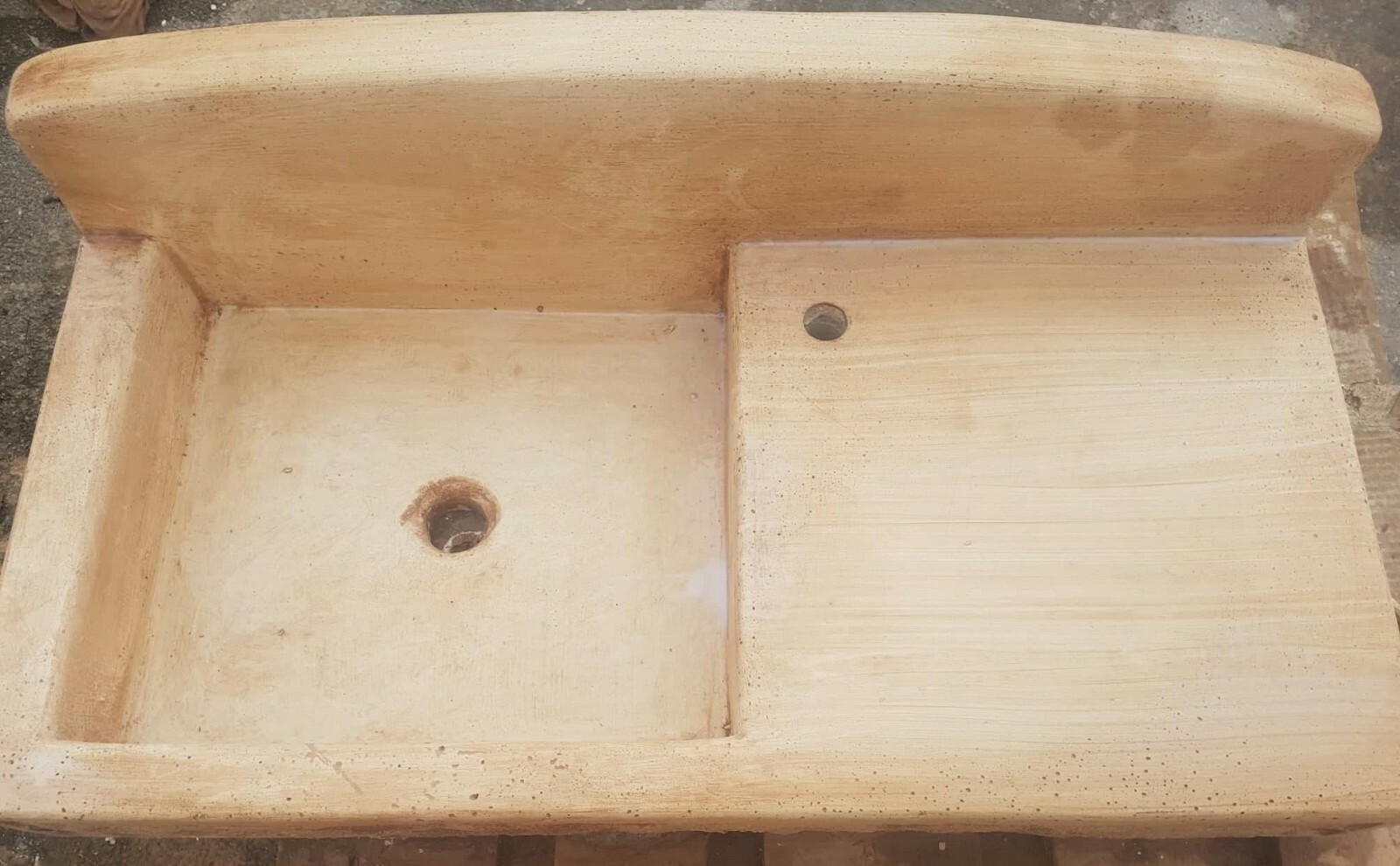 lavabo da cucina in pietra