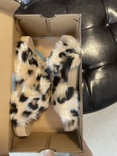 2 Beautiful pairs Of Tom  s Slippers / Shoes Both New In Box Size 8 Take Both