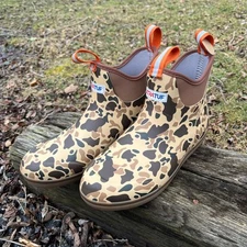 XtraTuf Men's Duck Camo 6 In. Ankle Deck Boot XMABDCAM