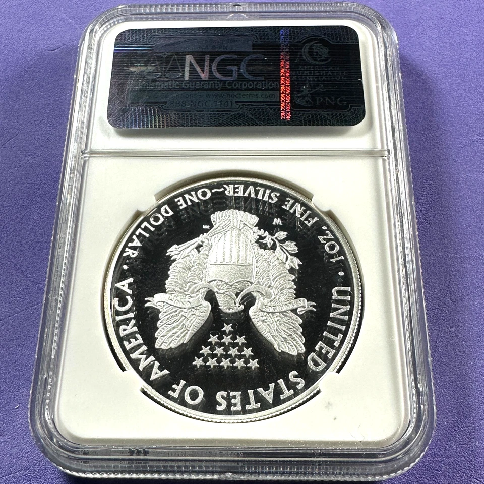 2010-W Silver Eagle PROOF NGC PF69 ULTRA CAMEO, EARLY RELEASES (87133) - Image 2 of 2