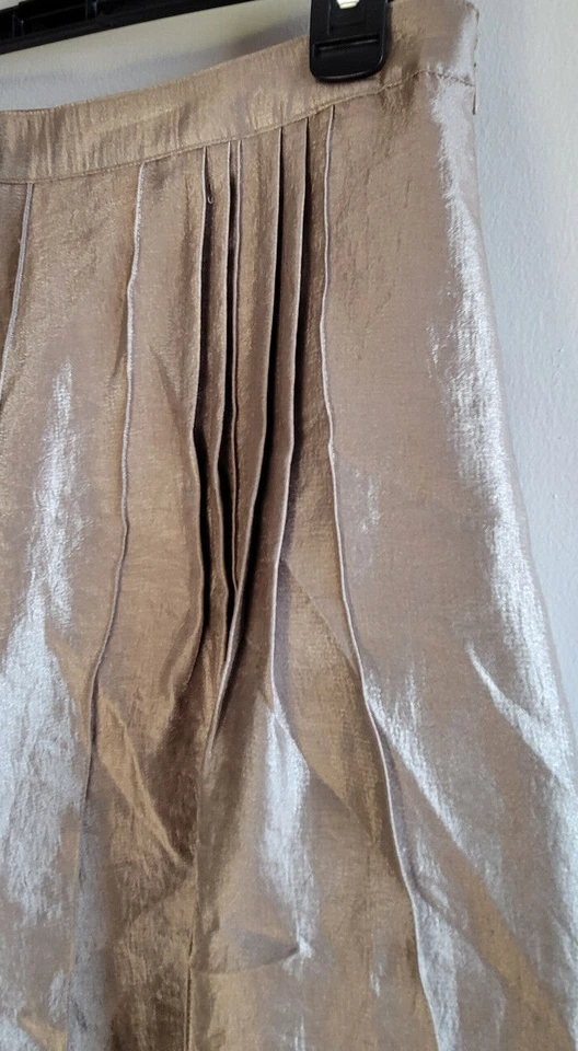 Юбка-расклешенная коллекция NY миниатюрная размер 6 складок боковая молния мерцающая бежевая длина до колена - Изображение 3 из 4