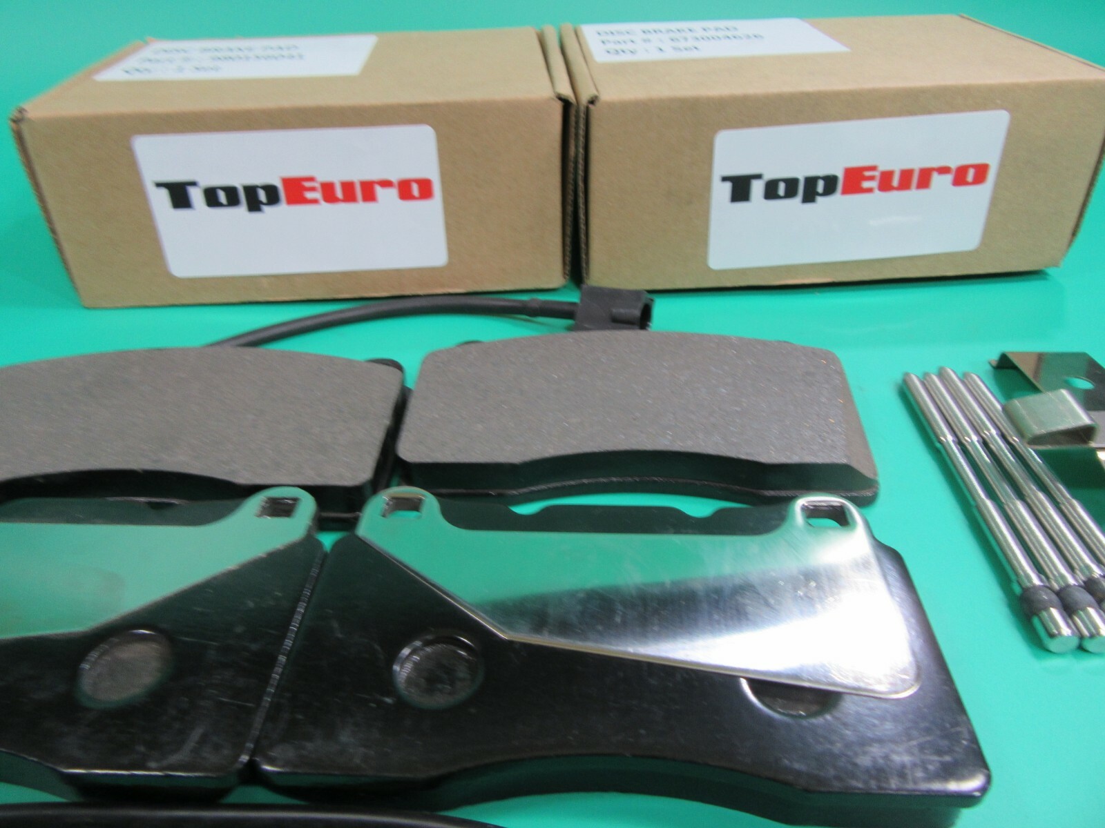 Maserati Ghibli front rear brake pads PREMIUM QUALITY 17-25 for smooth rotors