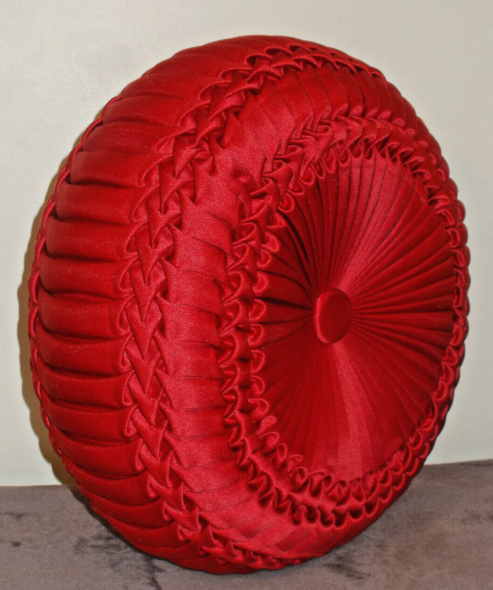 Round top red pillow