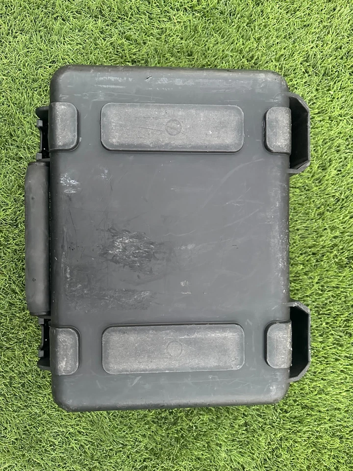 SKB 3I-1510-6B-C Hard Case Black Waterproof Utility Case - Camera - Gun - Drone - Image 4 of 4