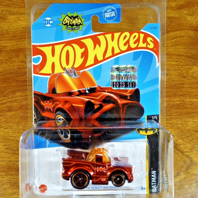 スーパートレジャーハント　TVシリーズバットモービル Hot Wheels Factory Sealed 2023 Super Treasure Hunt Classic TV