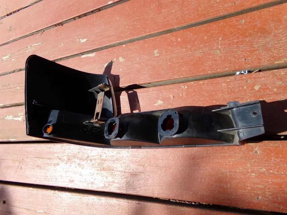 Dodge Caravan Chrysler Voyager Town & Country 1991-94 señal de giro izquierda OEM 92 93 Foto 4 de 4